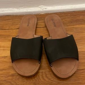 Never worn sandals no tags